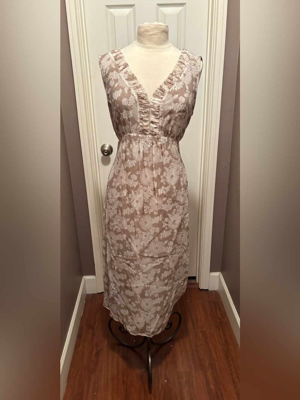 Sleeveless Floral Maxi Dress in Beige with Ruffle V-Neck
